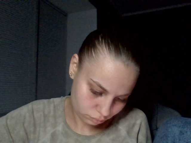 Bil-bela- live cam on BongaCams