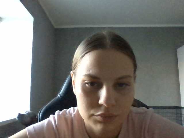 Bil-bela- live cam on BongaCams