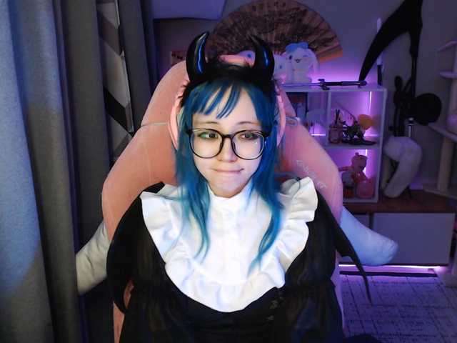 GertieCoach live cam on BongaCams