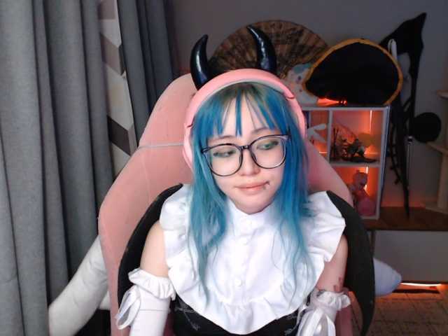 GertieCoach live cam on BongaCams