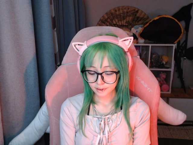 GertieCoach live cam on BongaCams