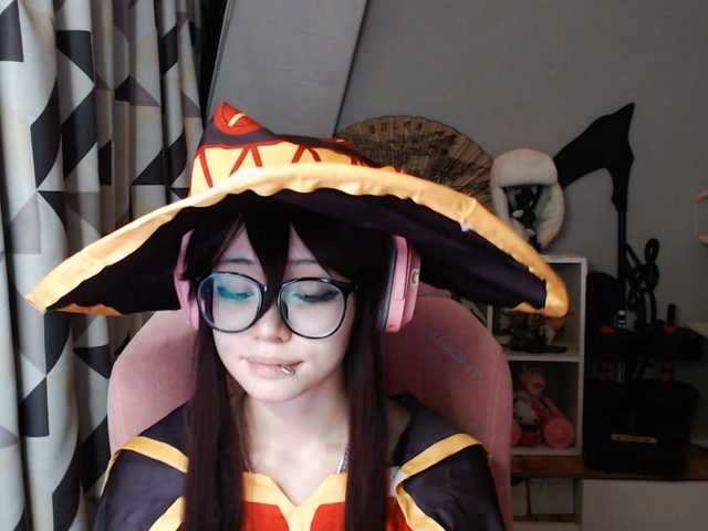 GertieCoach live cam on BongaCams