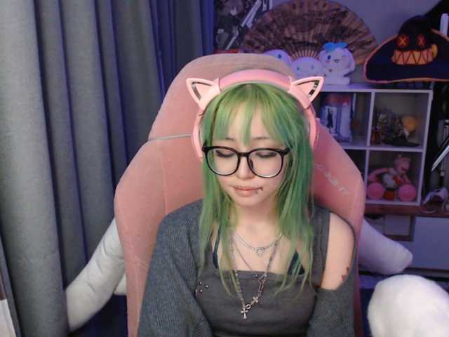 GertieCoach live cam on BongaCams