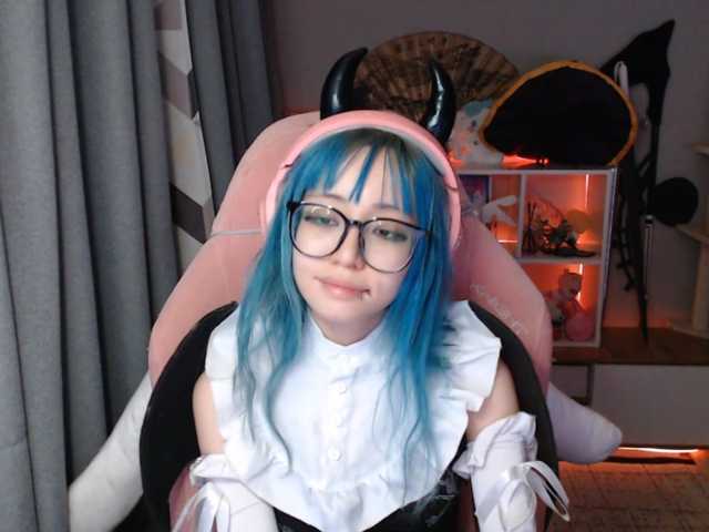 GertieCoach live cam on BongaCams