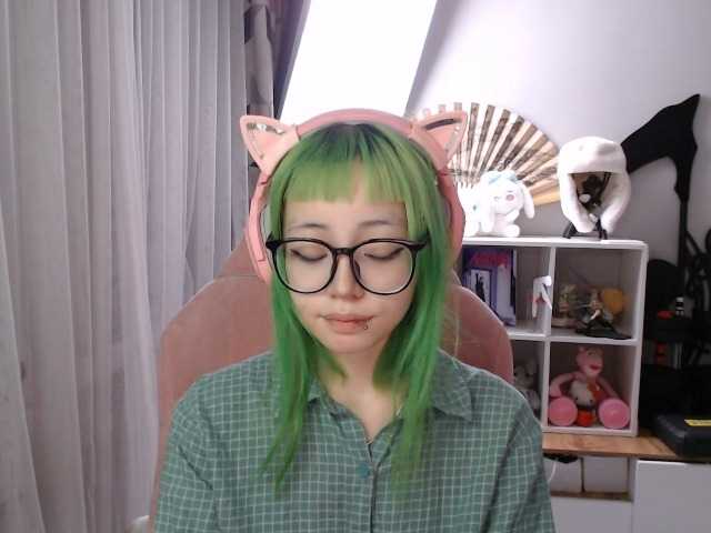 GertieCoach live cam on BongaCams