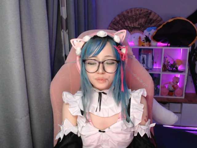 GertieCoach live cam on BongaCams