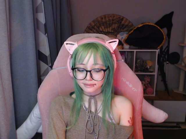 GertieCoach live cam on BongaCams
