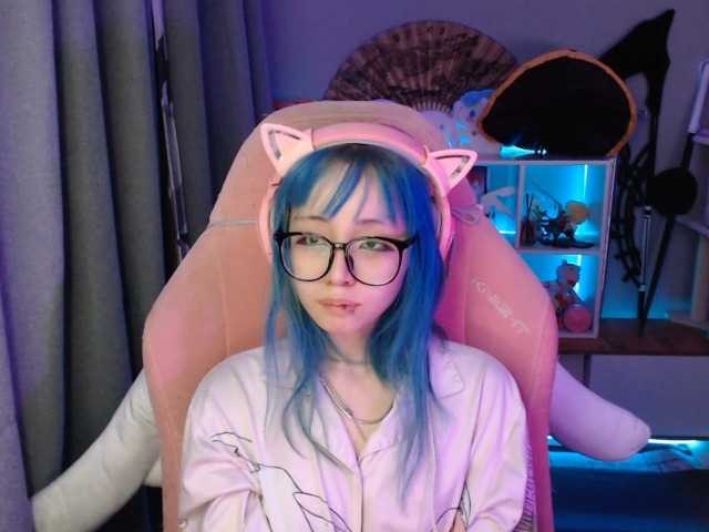 GertieCoach live cam on BongaCams