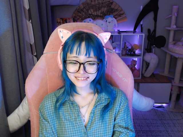 GertieCoach live cam on BongaCams