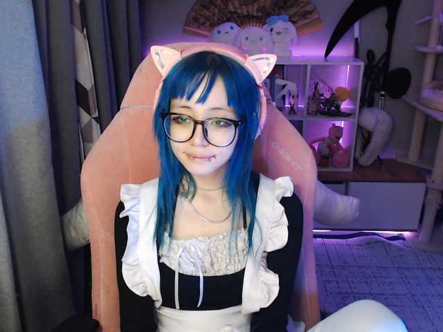 GertieCoach live cam on BongaCams