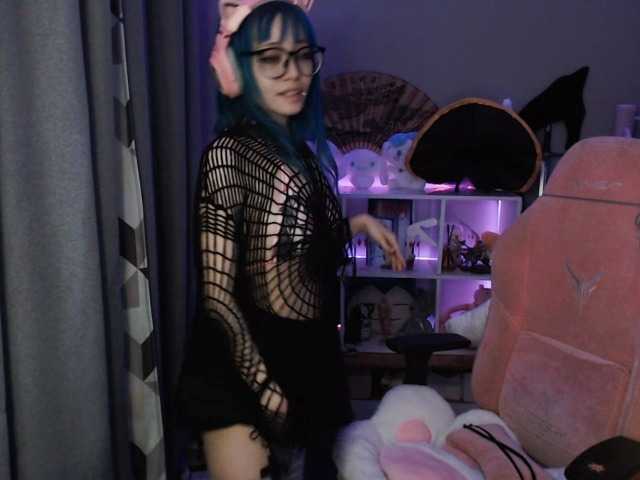 GertieCoach live cam on BongaCams