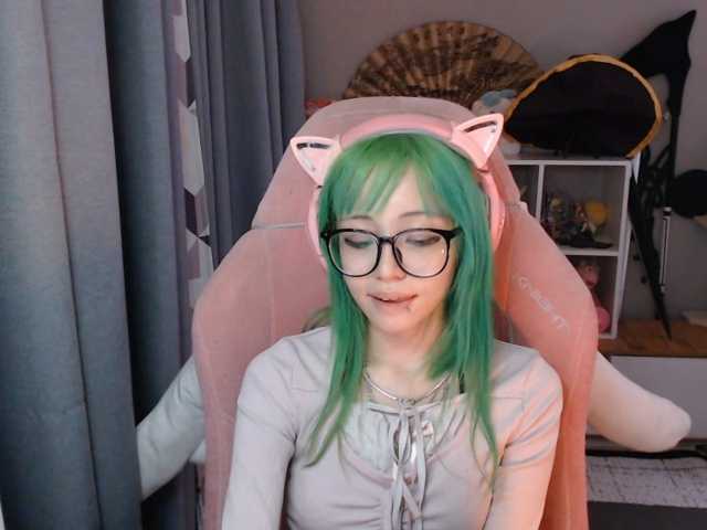 GertieCoach live cam on BongaCams