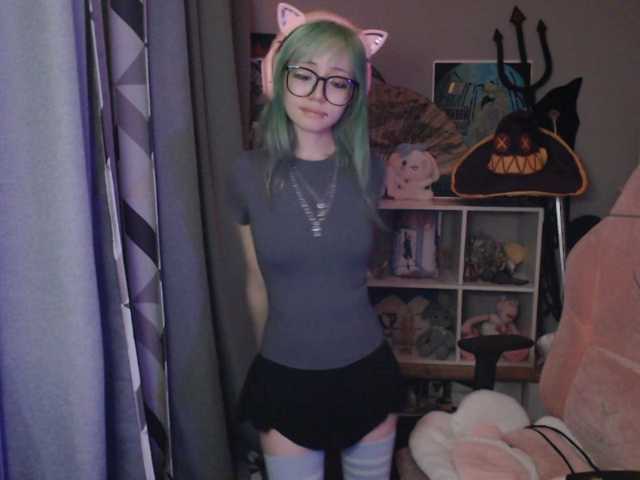 GertieCoach live cam on BongaCams