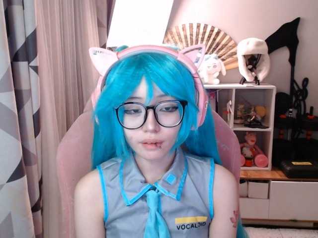 GertieCoach live cam on BongaCams
