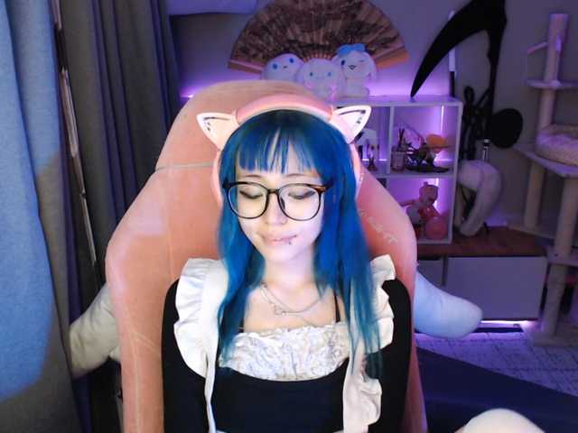GertieCoach live cam on BongaCams