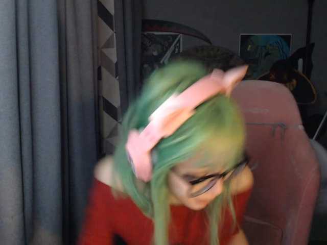 GertieCoach live cam on BongaCams