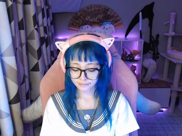 GertieCoach live cam on BongaCams