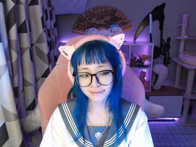 GertieCoach live cam on BongaCams