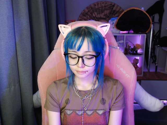 GertieCoach live cam on BongaCams