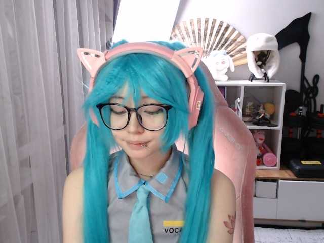 GertieCoach live cam on BongaCams