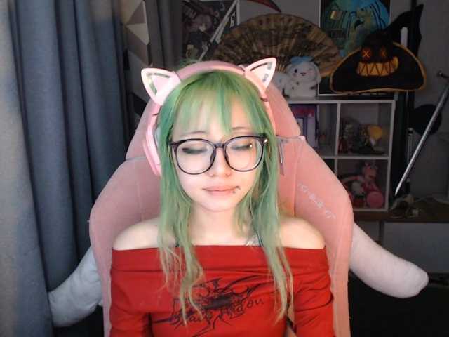 GertieCoach live cam on BongaCams