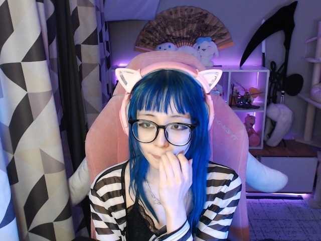 GertieCoach live cam on BongaCams