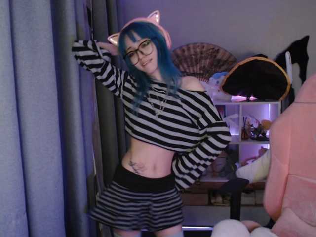 GertieCoach live cam on BongaCams