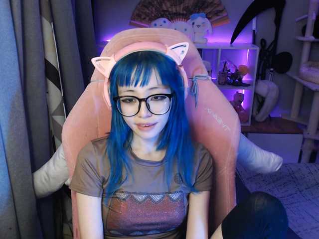 GertieCoach live cam on BongaCams