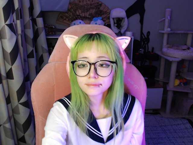 GertieCoach live cam on BongaCams
