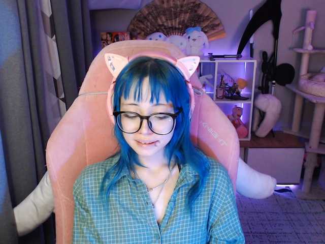 GertieCoach live cam on BongaCams
