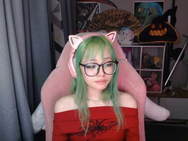 GertieCoach live cam on BongaCams