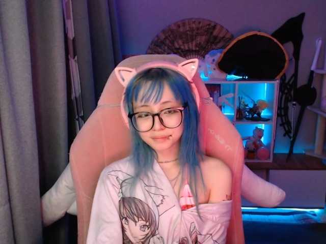 GertieCoach live cam on BongaCams