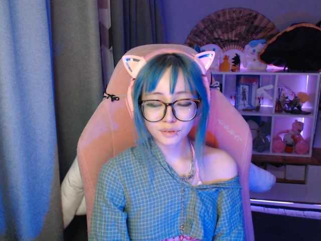 GertieCoach live cam on BongaCams