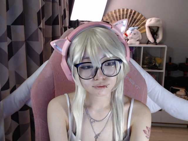GertieCoach live cam on BongaCams