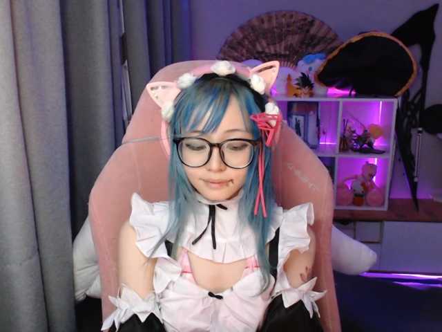 GertieCoach live cam on BongaCams