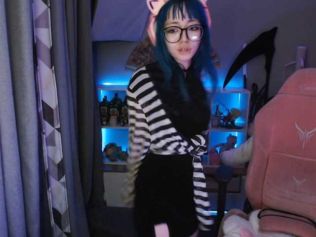 GertieCoach live cam on BongaCams
