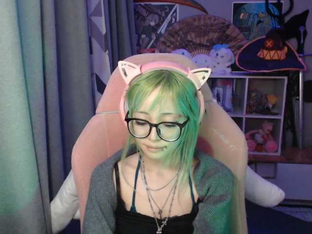GertieCoach live cam on BongaCams