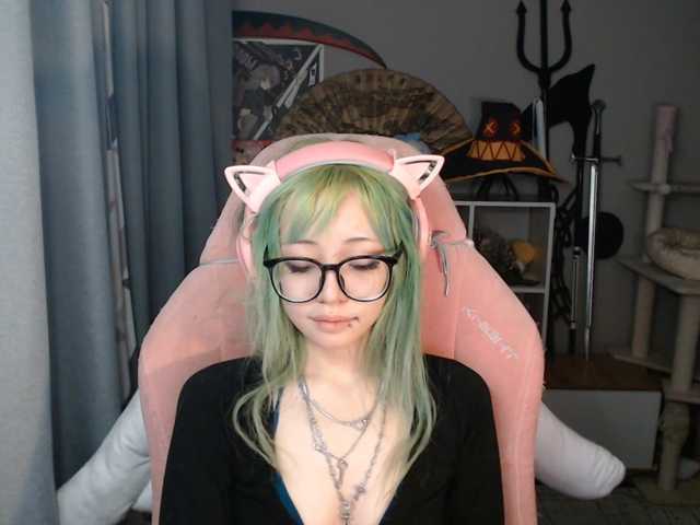 GertieCoach live cam on BongaCams