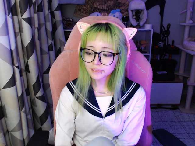 GertieCoach live cam on BongaCams