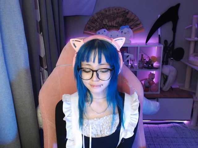GertieCoach live cam on BongaCams