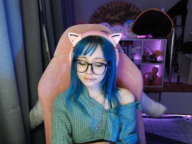 GertieCoach live cam on BongaCams