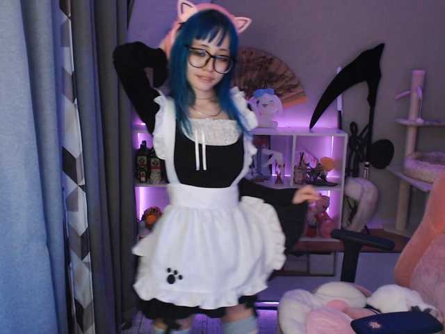 GertieCoach live cam on BongaCams