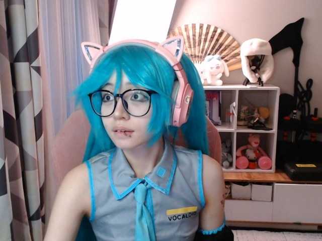 GertieCoach live cam on BongaCams
