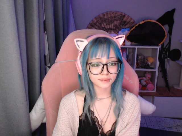 GertieCoach live cam on BongaCams
