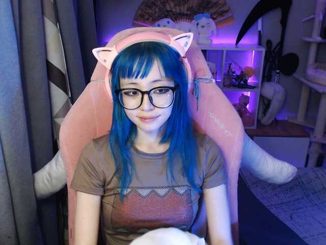GertieCoach live cam on BongaCams