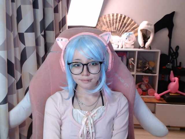 GertieCoach live cam on BongaCams