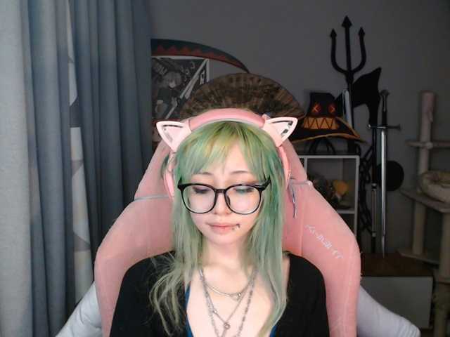 GertieCoach live cam on BongaCams
