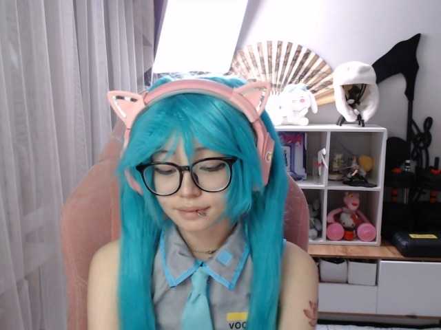 GertieCoach live cam on BongaCams