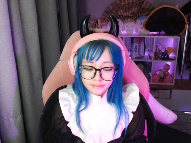 GertieCoach live cam on BongaCams
