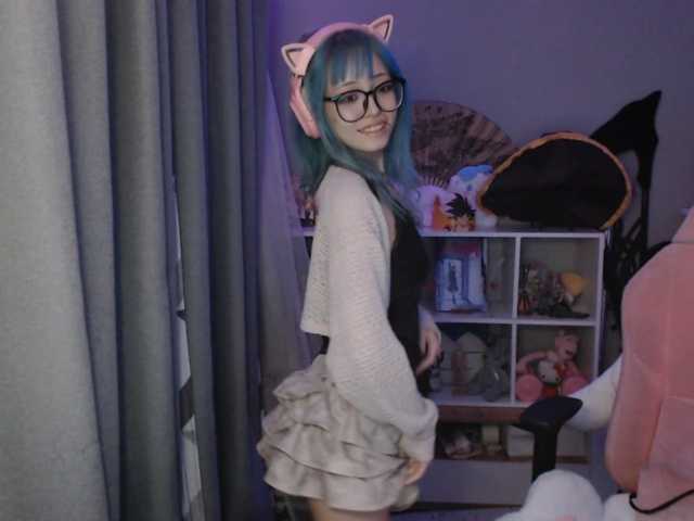 GertieCoach live cam on BongaCams